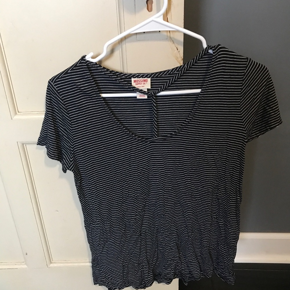 Black striped top